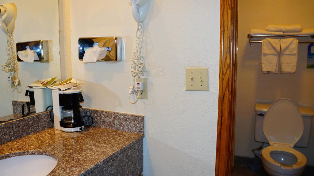 Days Inn Kansas City-Worlds Of Fun 部屋 写真